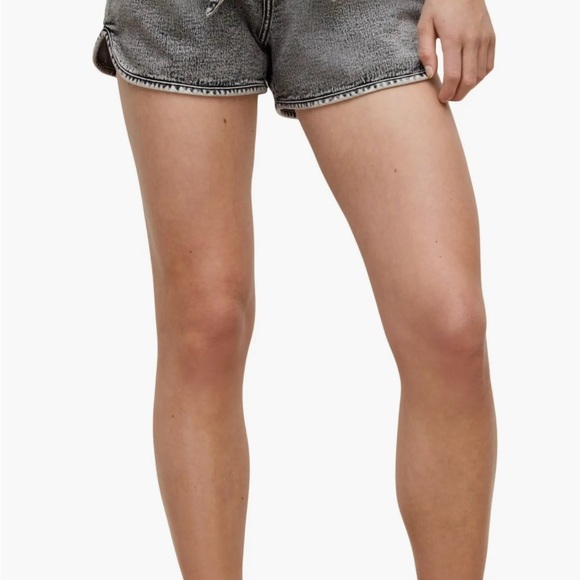 NWT Women’s ALL SAINTS Dale Shorts Snow Black Size 32 - Picture 5 of 6